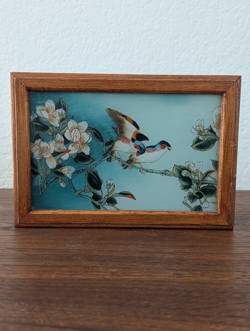 VTG Asian Wooden Jewelry Trinket Box Hand Painted Birds Under Glass Top 6.25"